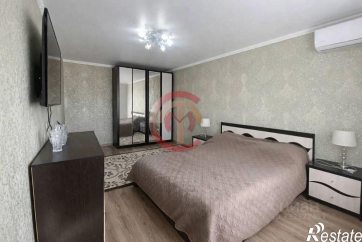3-комн квартира ул Полины Осипенко, 83,  д. 83