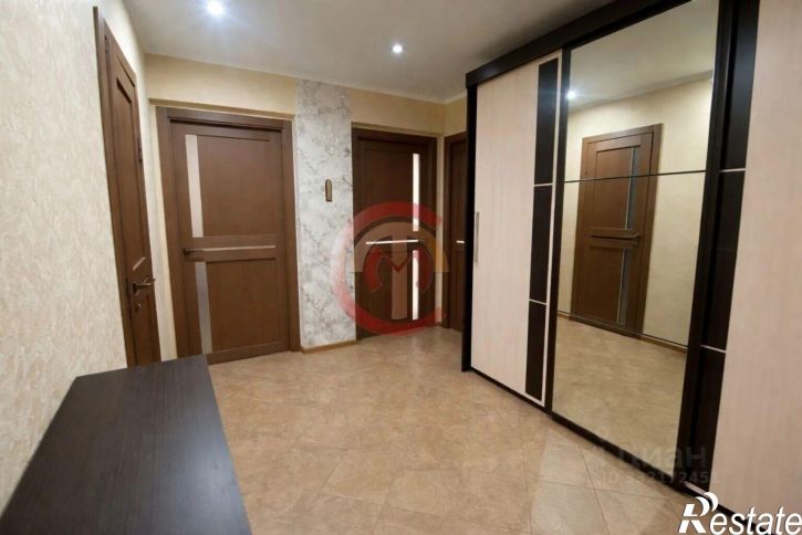3-комн квартира ул Полины Осипенко, 83,  д. 83