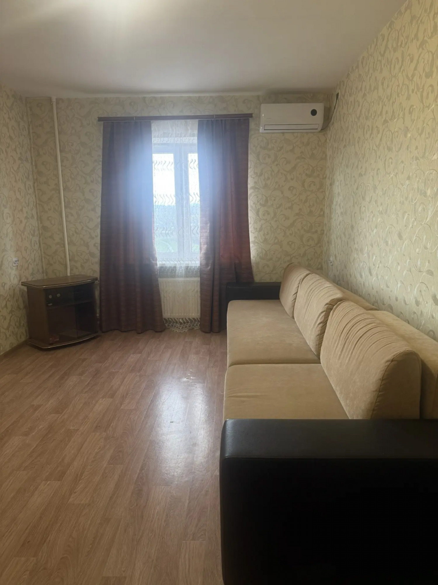Купить квартиру за 3 900 000 рублей на Авиаторов проспект, 4
