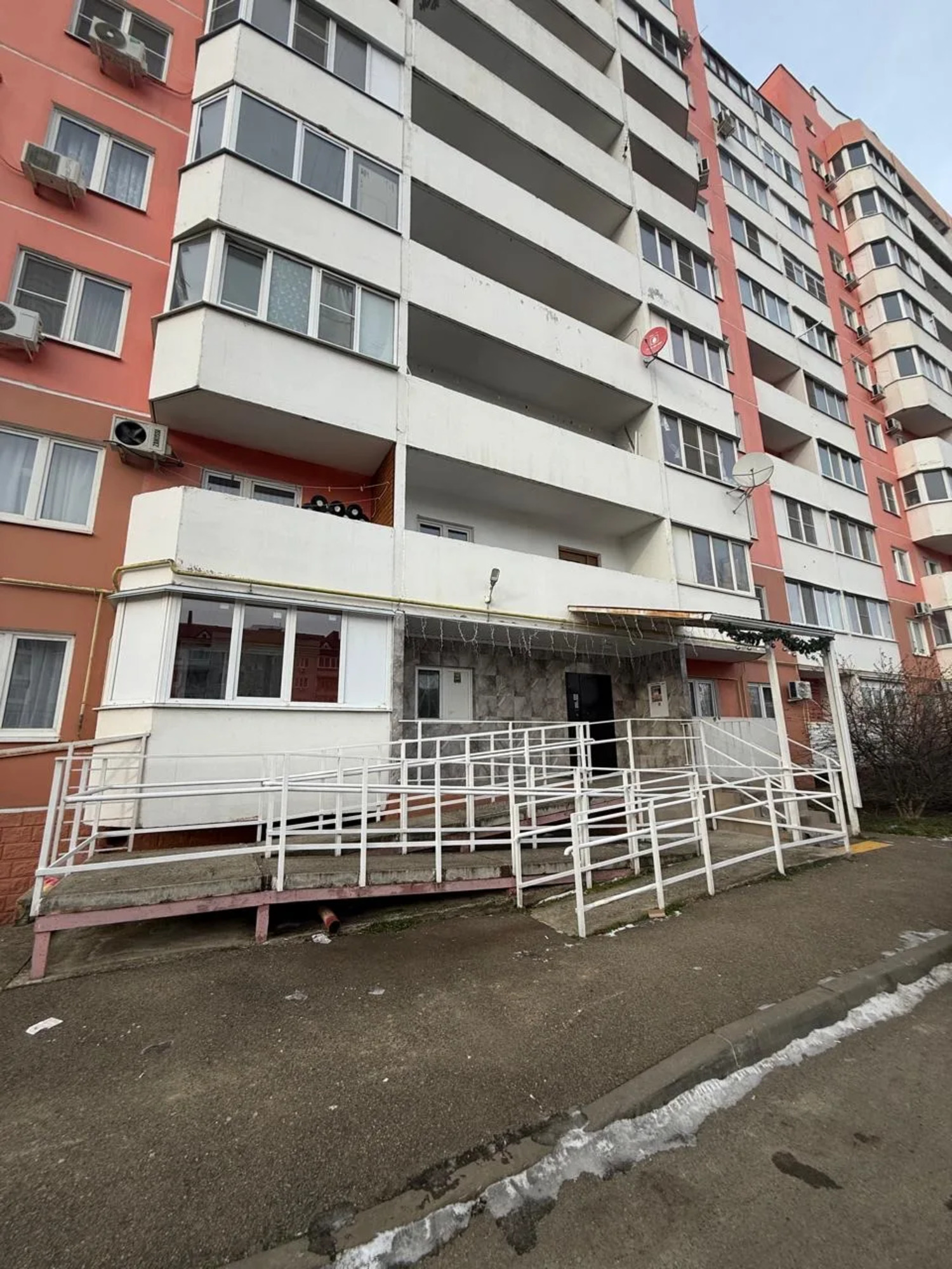 Купить квартиру за 3 900 000 рублей на Авиаторов проспект, 4