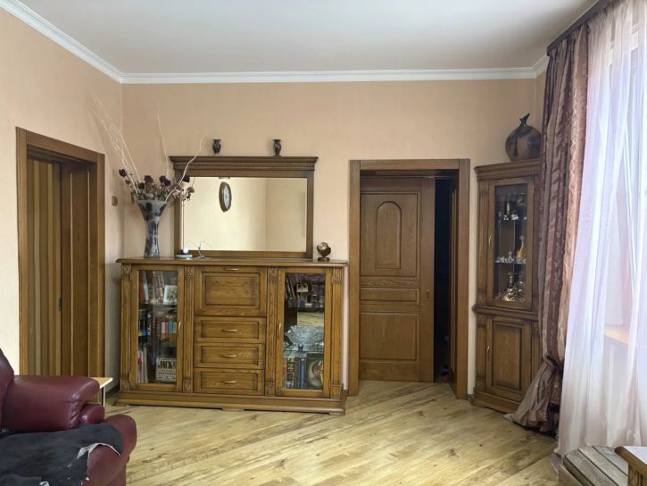 3-комн квартира Первомайская ул., 8