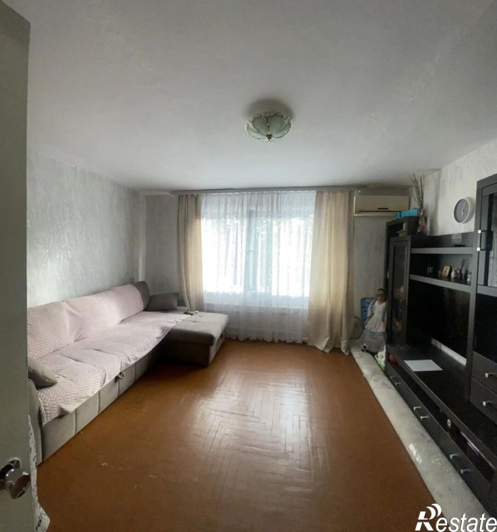 2-комн квартира Азовская ул., 6