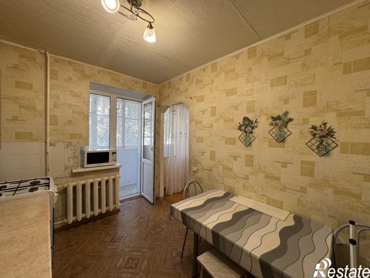 2-комн квартира Луначарского ул., 408