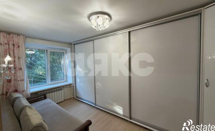 3-комн квартира ул 11-я Линия, 1,  д. 1
