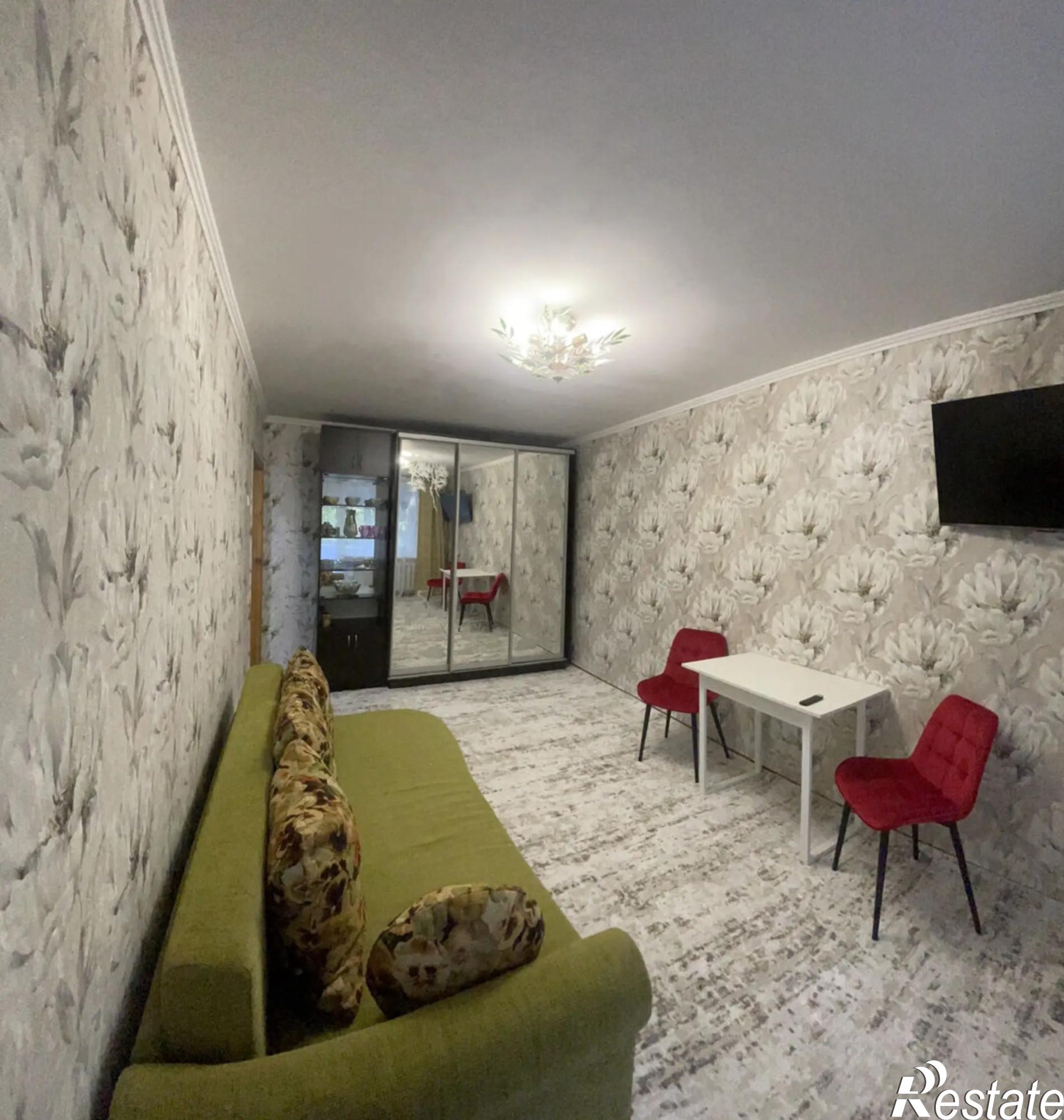 Сдать квартиру за 23 000 рублей на Маркова ул., 327