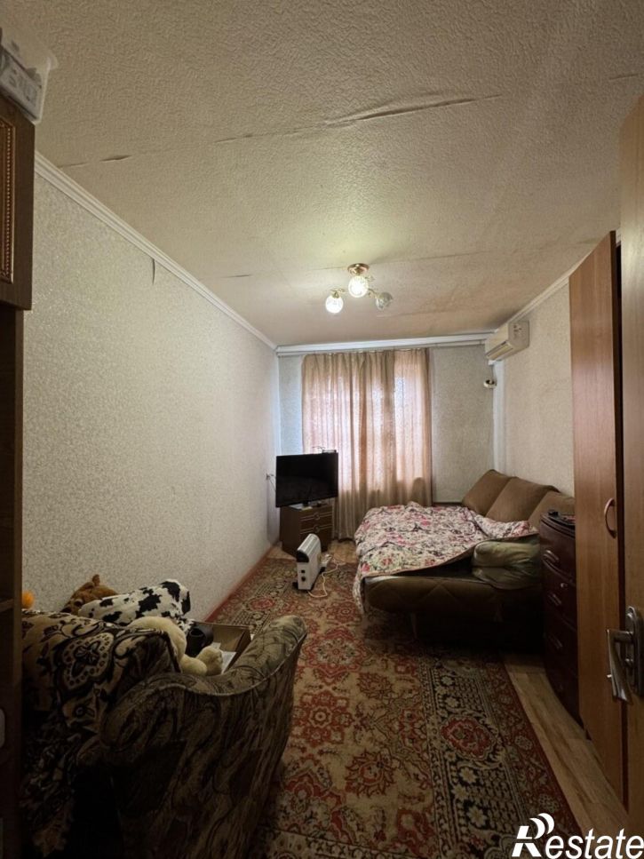 Комната Поветкина ул., 25