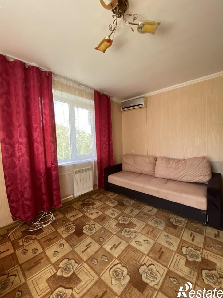 2-комн квартира Черноморская ул., 18