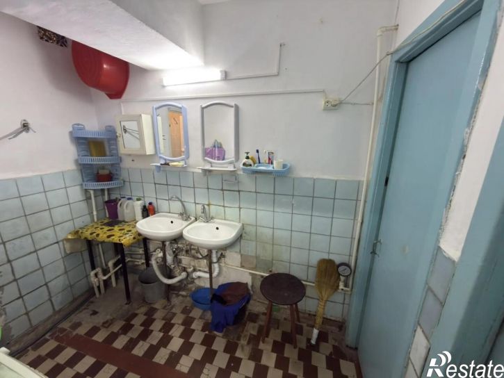 Комната Азовская ул., 24