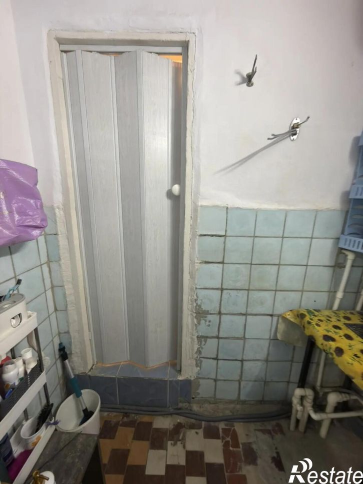 Комната Азовская ул., 24