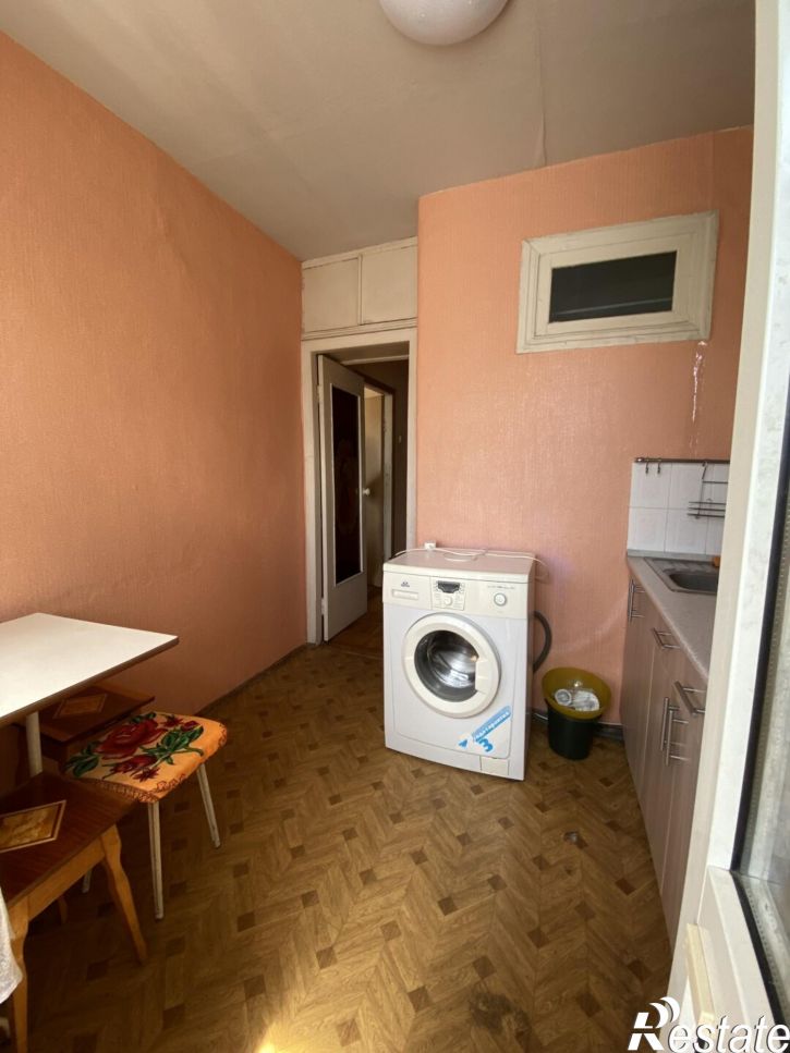 2-комн квартира Черноморская ул., 18