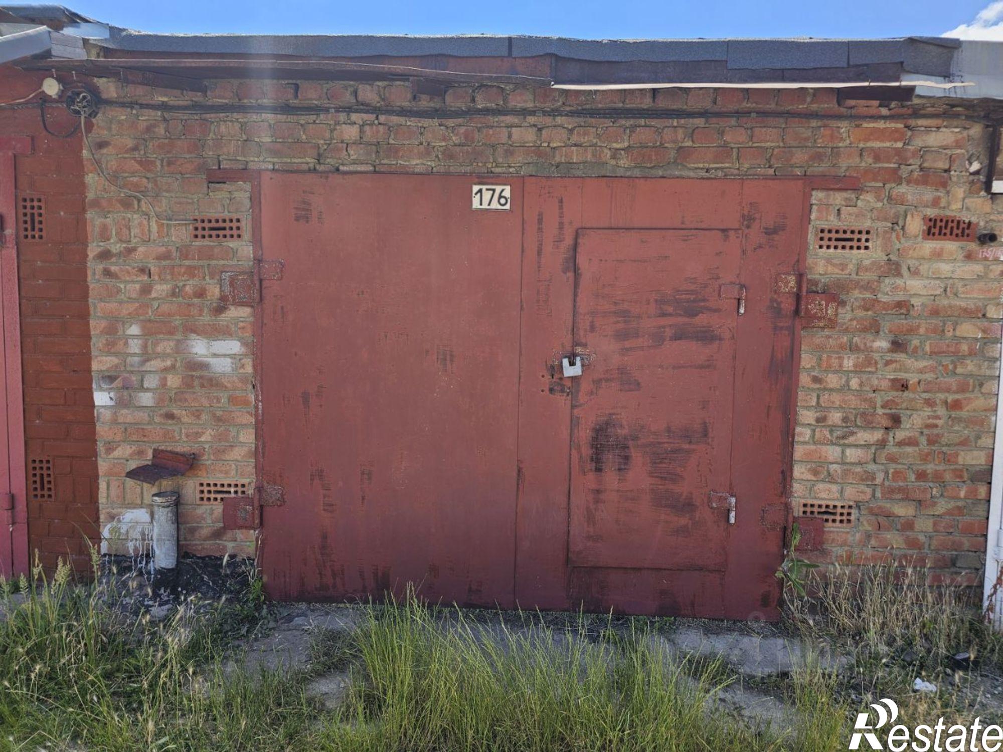 Купить гараж, место в паркинге за 750 002 рублей на ул Песчаная, 40/6