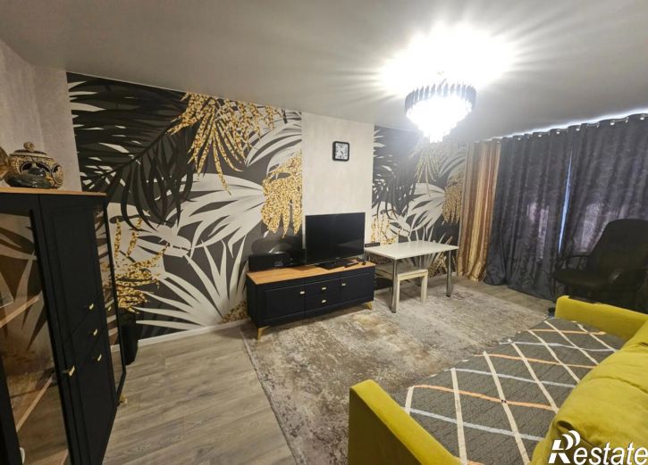 2-комн квартира Азовская ул., 5