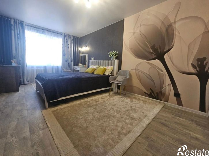 2-комн квартира Азовская ул., 5