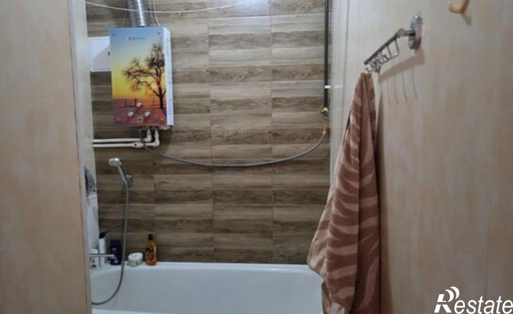3-комн квартира ул Ефремова, 35,  д. 35