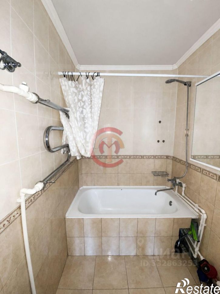 3-комн квартира ул Новороссийская, 90,  д. 90