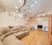2-комн, 90кв м, этаж 3/5 ул Урицкого, 148