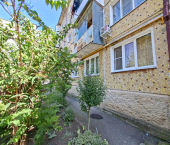 3-комн, 70кв м, этаж 4/5 Азовская ул., 14