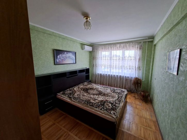 3-комн квартира Азовская ул., 14