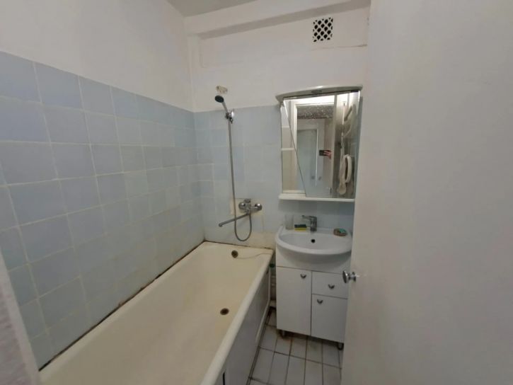3-комн квартира Азовская ул., 14