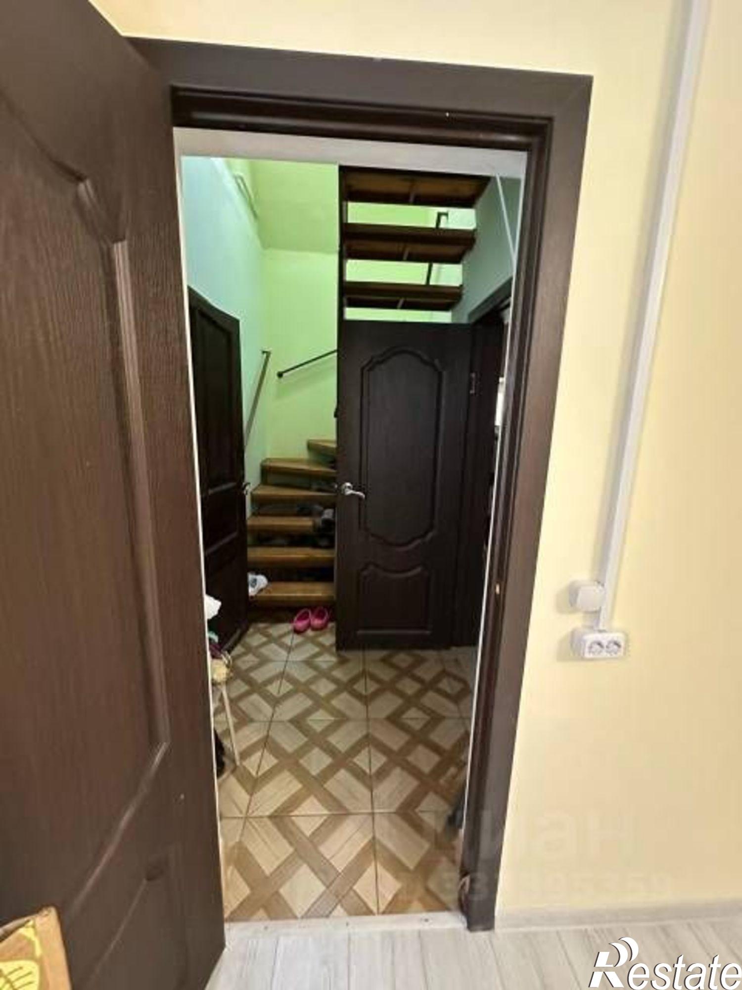 Купить дачу, дом, коттедж за 10 000 000 рублей на Жасминовый пр-д, 12
