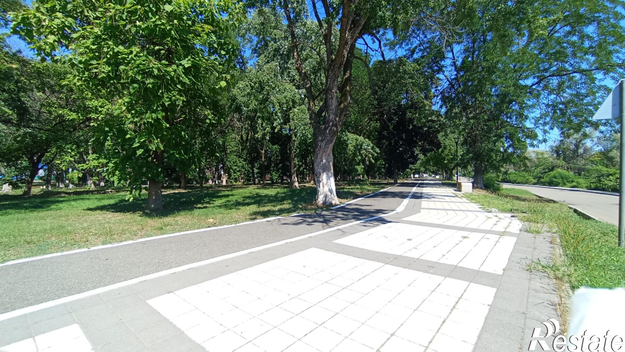 Купить землю, земельный участок за 1 600 000 рублей на Армавир г.