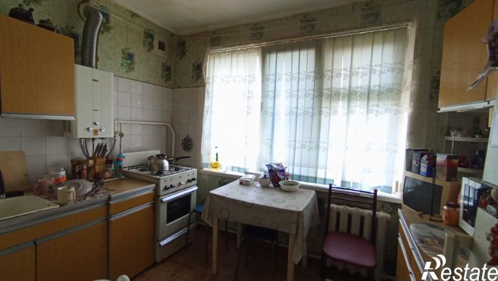 3-комн квартира Островского ул., 175, к а