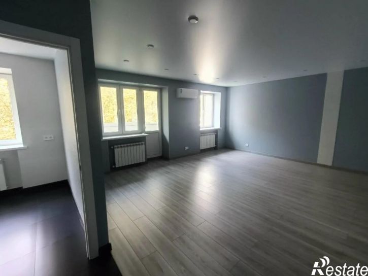 2-комн квартира Ленина ул., 82