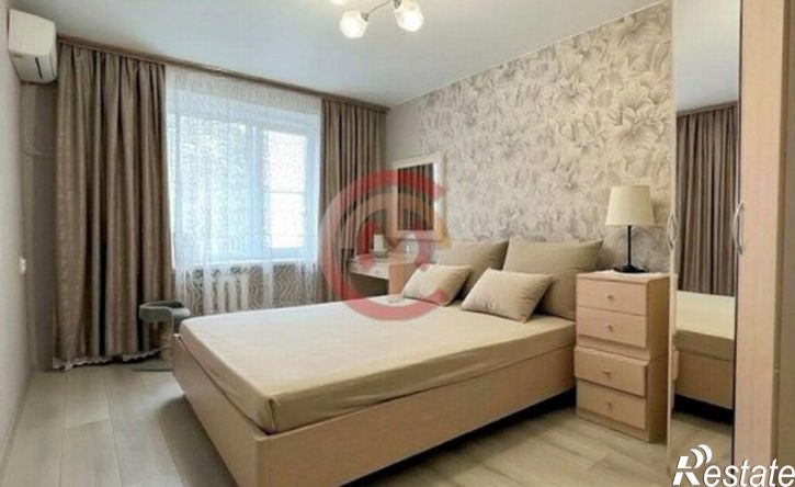 4-комн квартира ул Ефремова, 133,  д. 133