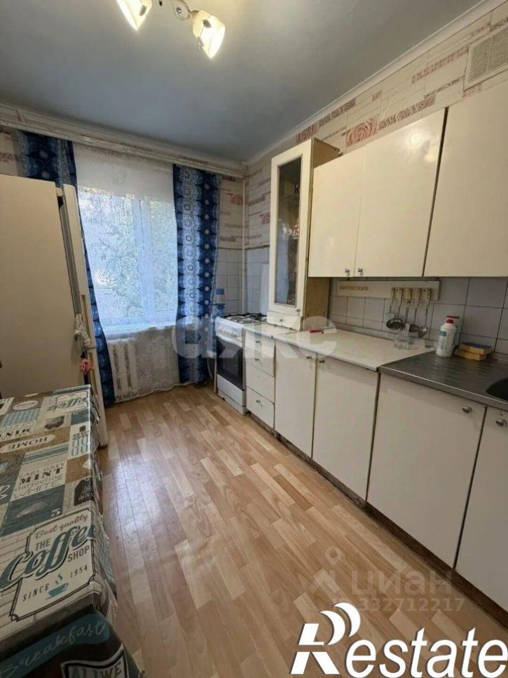 3-комн квартира Азовская улица, 6,  д. 6