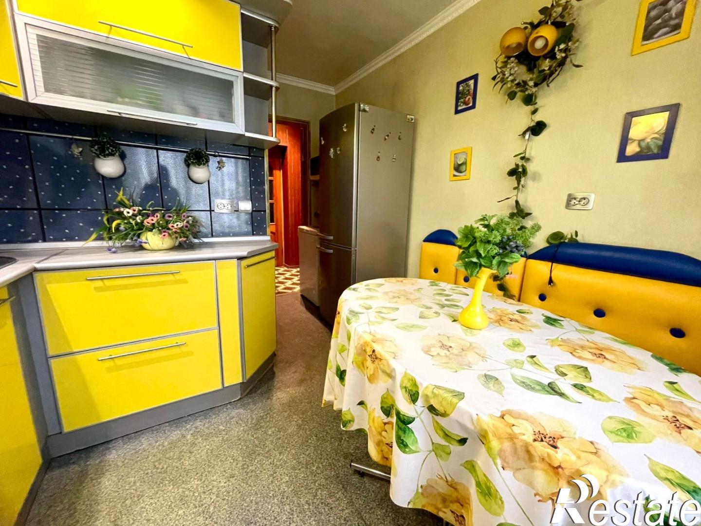 Купить квартиру за 4 500 000 рублей на 5-я Линия ул., 21