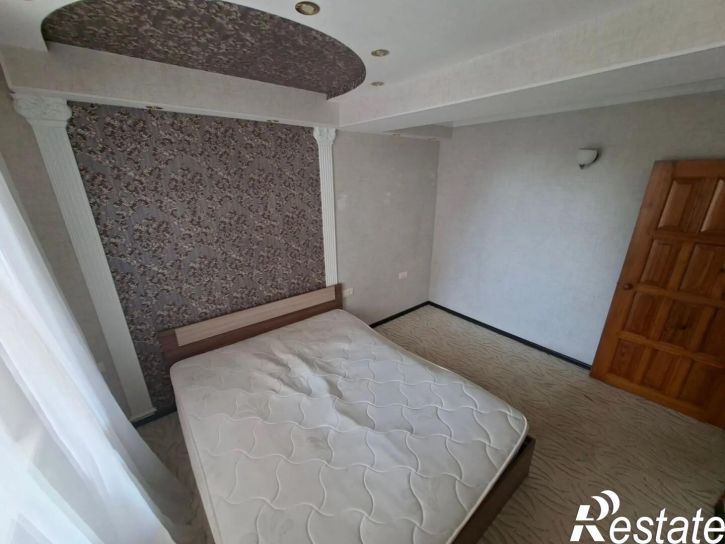 3-комн квартира Энгельса ул., 96
