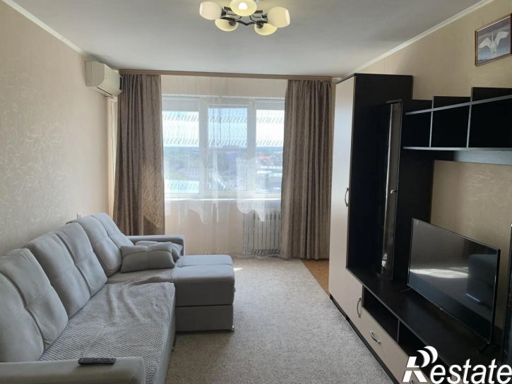 2-комн квартира Каспарова ул., 23