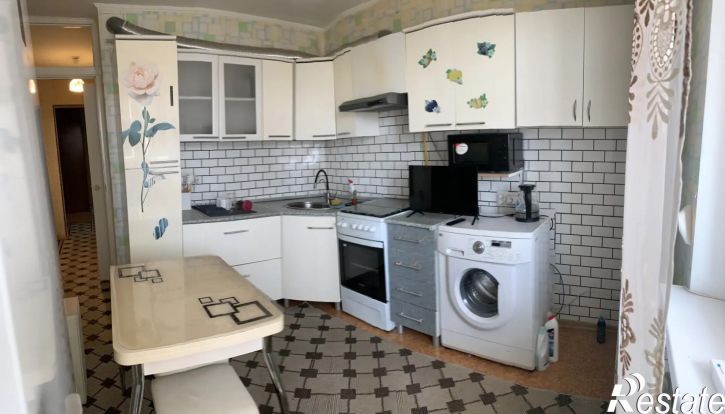 2-комн квартира Каспарова ул., 23