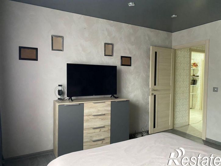 2-комн квартира улица Луначарского, 313,  д. 313
