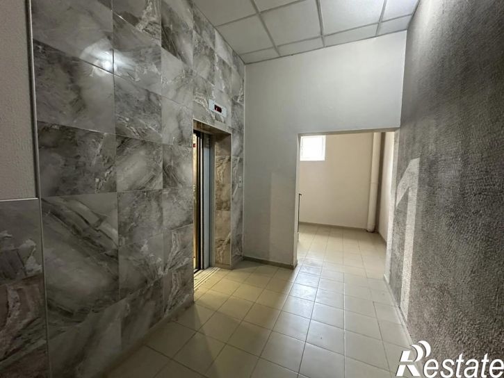 2-комн квартира Новороссийская ул., 111