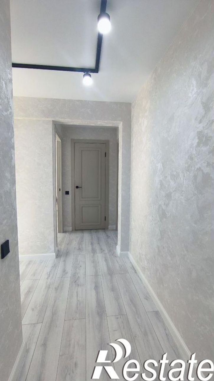 2-комн квартира улица Каспарова, 11,  д. 11