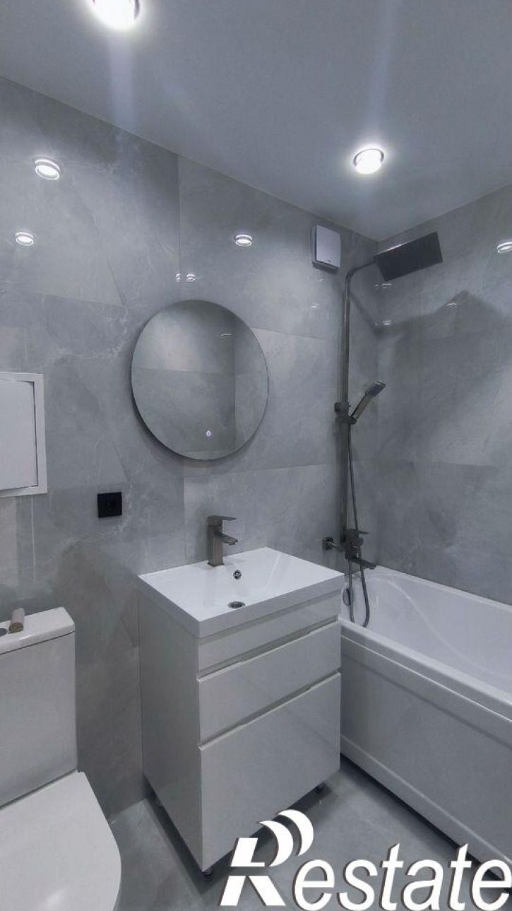 2-комн квартира улица Каспарова, 11,  д. 11
