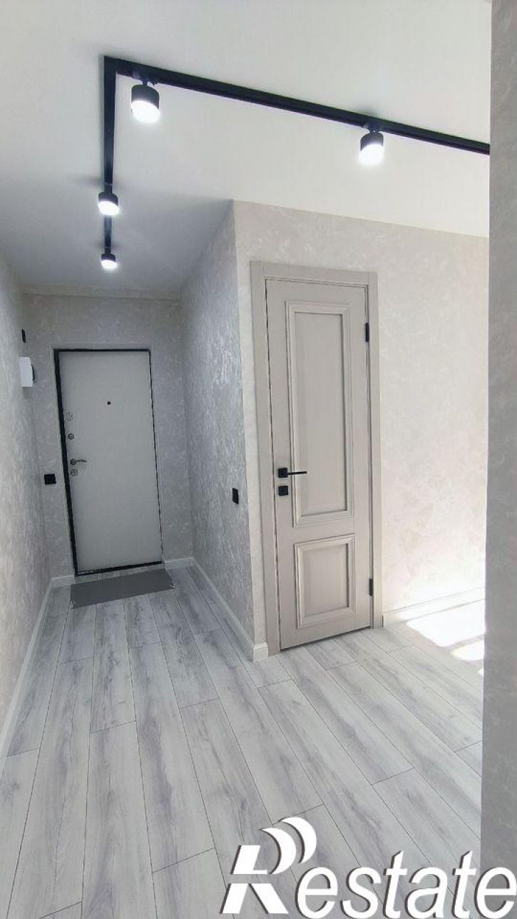 2-комн квартира улица Каспарова, 11,  д. 11