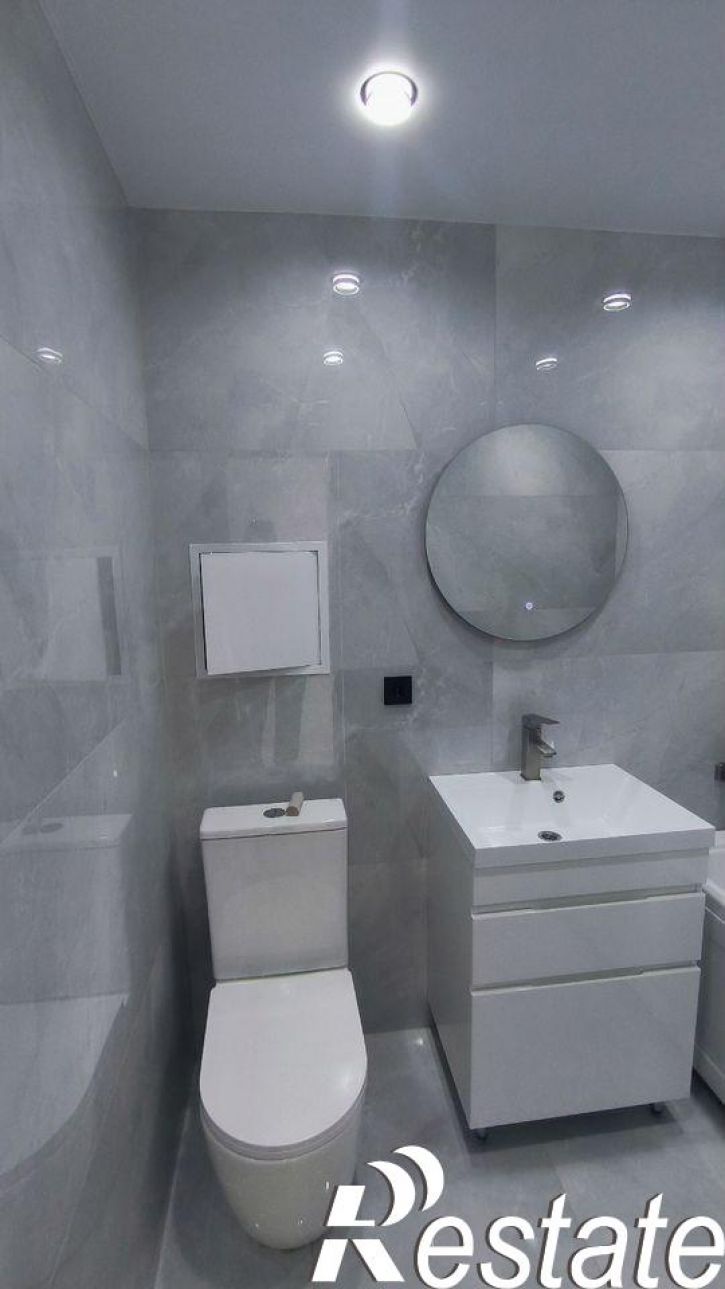2-комн квартира улица Каспарова, 11,  д. 11