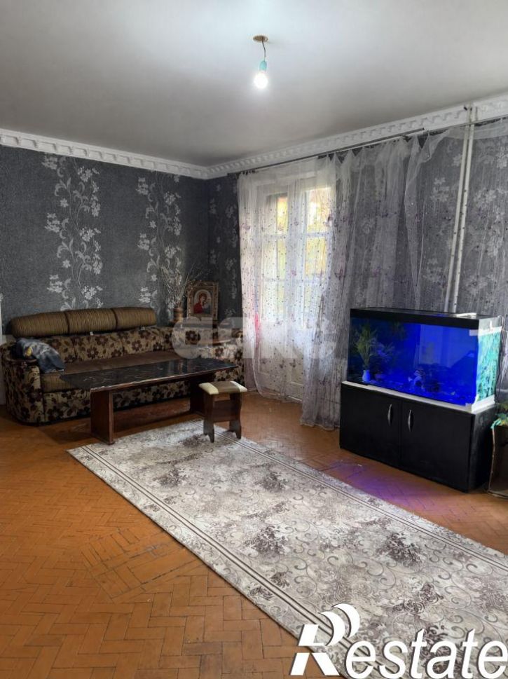 4-комн квартира Комсомольская улица, 111,  д. 111