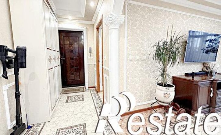 3-комн квартира улица Чичерина, 61,  д. 61