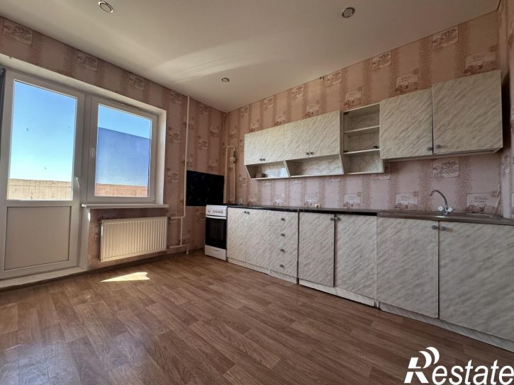 1-комн квартира Авиаторов проспект, 6