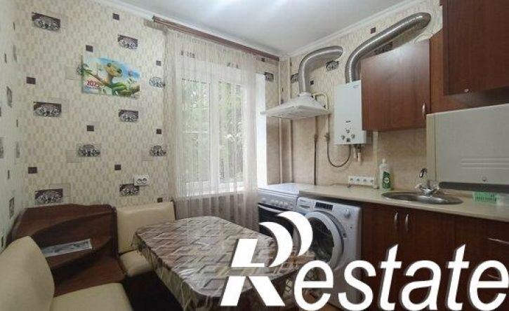 2-комн квартира Черноморская улица, 47,  д. 47
