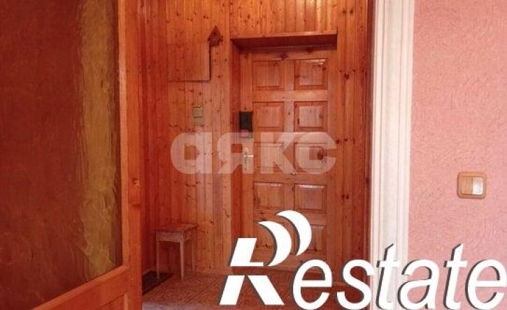 2-комн квартира улица Розы Люксембург, 227,  д. 227