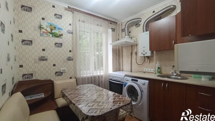 2-комн квартира Черноморская ул., 47