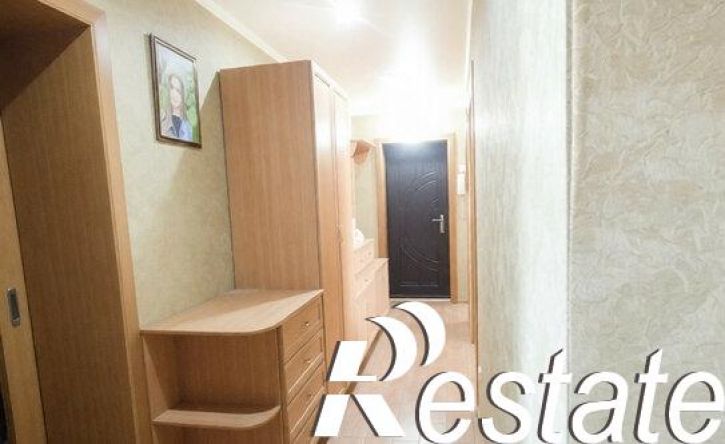 4-комн квартира улица Луначарского, 408,  д. 408