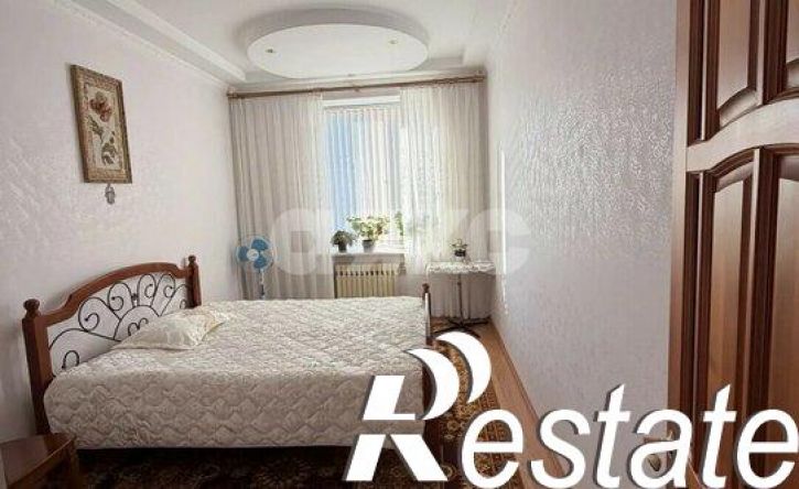 2-комн квартира улица Кирова, 49,  д. 49