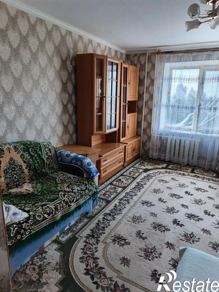 3-комн квартира Азовская ул., 4