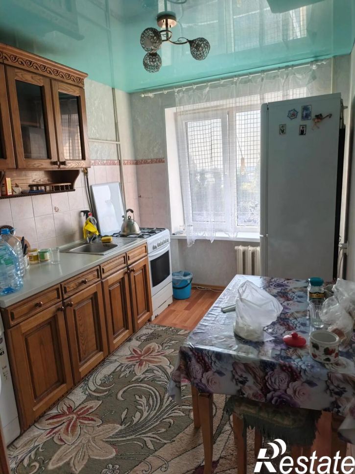 3-комн квартира Азовская ул., 4