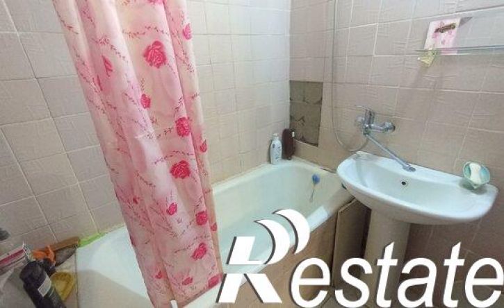 2-комн квартира улица Советской Армии, 32,  д. 32